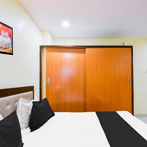 Super Hotel O Usha Mullapudi Road Kukatpally Хайдарабад Exterior photo