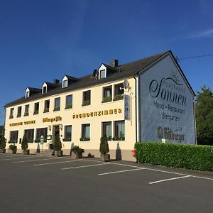 Отель Gasthaus Sonnen Trierweiler Exterior photo