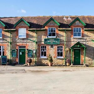 The Three Horseshoes Inn Бридпорт Exterior photo