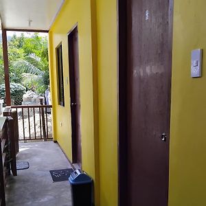 Francis Tourist Inn Purok Pag Kakaisa Near Itaytay Inn Сан-Висенте Room photo