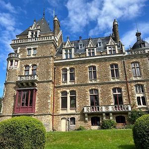 Отель Chateau De Meridon Шеврёз Exterior photo