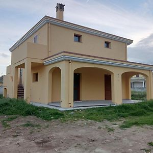 B&B Casa Cruccas Кастиадас Exterior photo