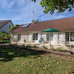 Chambres D'Hotes Paisibles Avec Jardin Fleuri Et Repas Fermiers, Animaux Admis - Fr-1-590-323 Saint-Benoit-sur-Loire Exterior photo