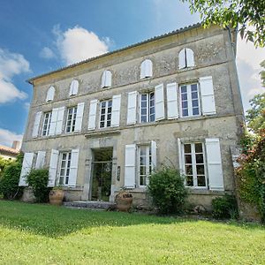 Chambres D'Hotes Dans Une Maison De Maitre A 5 Min Du Centre De Нерак Exterior photo