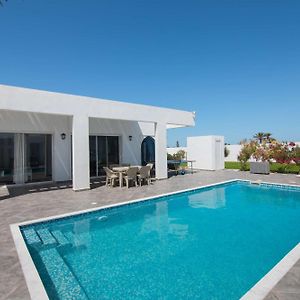 Villa Sweety Djerba Sans Vis A Vis Al Maqarisah Exterior photo