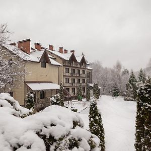 Отель Reikartz Карпаты Ждениево Exterior photo