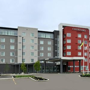 Отель Courtyard By Marriott Saskatoon Airport Exterior photo