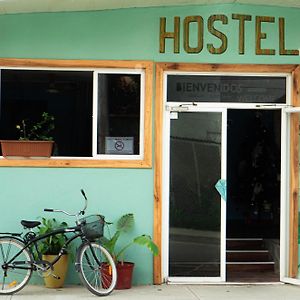 Dreamer'S Hostel Бокас-дель-Торо Exterior photo