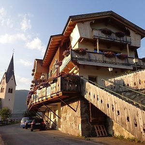 Отель Gasthaus Dorfberg Картитш Room photo