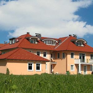 Pension Hiesel-Villa Untersbergblick Anthering Room photo