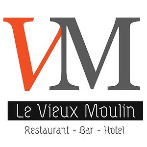 Отель Le Vieux Moulin Hede-Bazouges Exterior photo