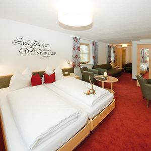 Hotel Garni Rauch Санкт-Антон-ам-Арльберг Room photo