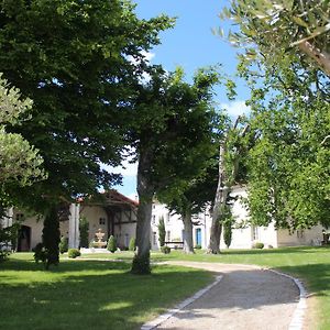 Отель Domaine Des Chais Thenac  Exterior photo