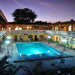 Hotel Cordoba Гранада Exterior photo