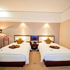 Wenhui International Hotel Куньмин Room photo