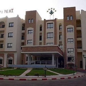 Отель Gafsa Palace Exterior photo