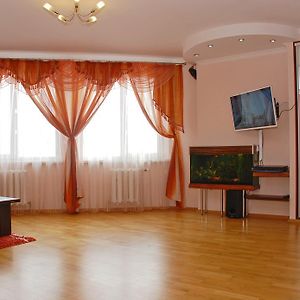 Kiev Pozniaky Apartment Room photo
