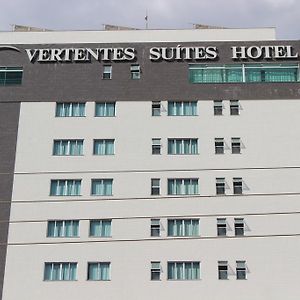 Vertentes Suites Hotel Консельейру-Лафаети Exterior photo