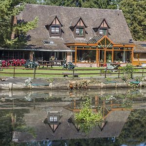 Отель Auberge Du Bord Des Eaux - Demi-Pension Assuree Sur Reservation Сент-Аман-лез-О Exterior photo