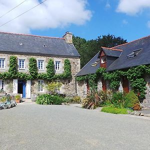 Bed and Breakfast Manoir De Kercadic Squiffiec Exterior photo