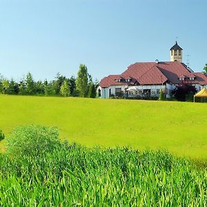 Bed and Breakfast Jabloniowy Dworek Kociewie Malenin Exterior photo