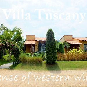 Villa Tuscany Country Resort Суан-Пханг Exterior photo