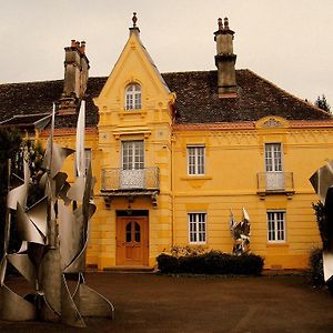 Villa Des Capucins Ликсей-ле-Бен Exterior photo