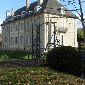 Bed and Breakfast Chateau De Serrigny Ladoix-Serrigny Exterior photo