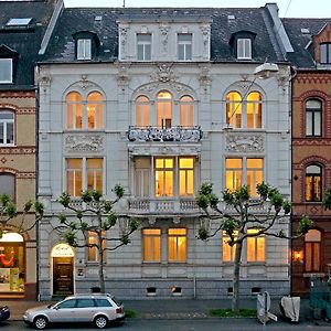 Hotel Zum Scheppen Eck Висбаден Exterior photo