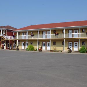 Motel Des Mariniers Камураска Exterior photo
