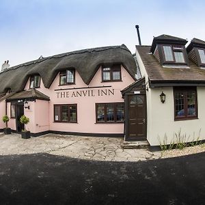 The Anvil Inn Бландфорд-Форум Exterior photo