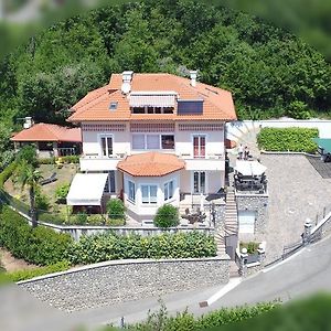 Villa Luppo Ичичи Exterior photo