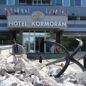 Hotel Kormoran Шаморин Exterior photo