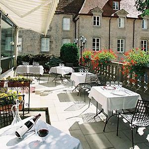 Logis Hotel Le Cheval Blanc Лангр Exterior photo