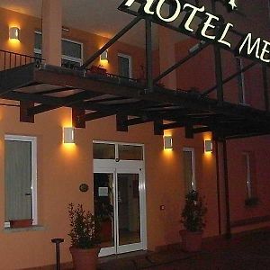Hotel Med Болонья Exterior photo