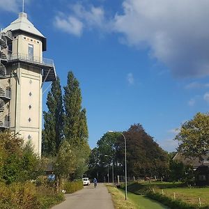 Hotel De Watertoren Дордрехт Exterior photo