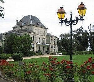 Hotel Domaine Du Breuil Коньяк Exterior photo