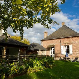 Bed and Breakfast Domaine Des Celestins Bernay-en-Ponthieu Exterior photo