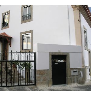 Гостевой дом Casa Do Balcao Alcains Exterior photo