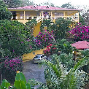 Отель Hibiscus Heights Tobago Exterior photo