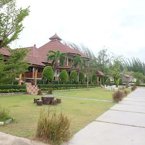 Ruen Sam Ran Resort Ban Nong Kham  Exterior photo