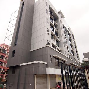 Отель Oyo Premium Mumbai Saki Vihar Exterior photo