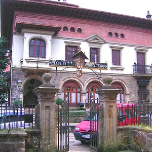 Hotel Mauleon Легаспия Exterior photo