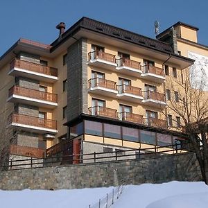 Hotel Miravalle Саузе-д'Ульс Exterior photo