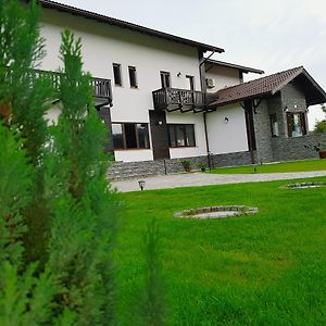 Отель Pensiunea Campia Soarelui Apa Neagra Exterior photo