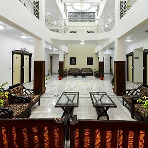 Hotel Ashish Palace Агра Exterior photo