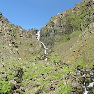 Гостевой дом Mithjanes Reykholahrepp Рейкхолар Exterior photo