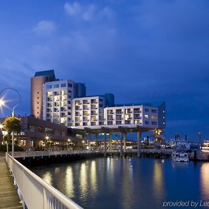 Inn At The Quay Нью-Вестминстер Exterior photo