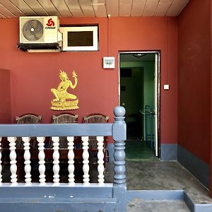 Golden Myanmar Guest House Баган Exterior photo