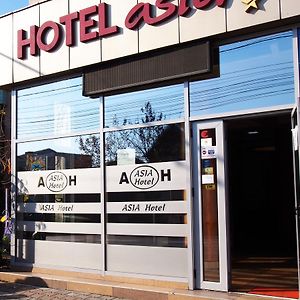 Asia Hotel Тыргу-Жиу Exterior photo